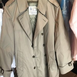 London Fog Men’s Rain Coat. Fully-lined